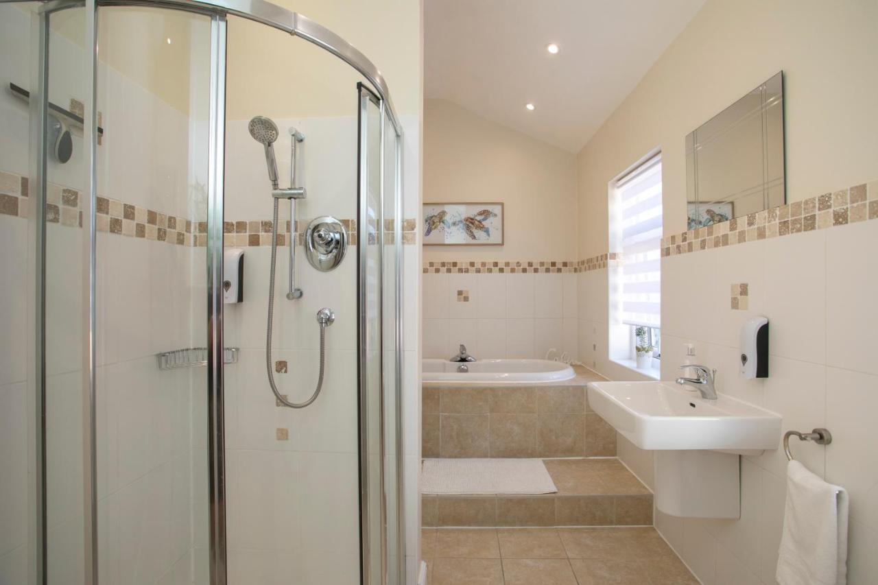 Spring Villa Leicester Luaran gambar