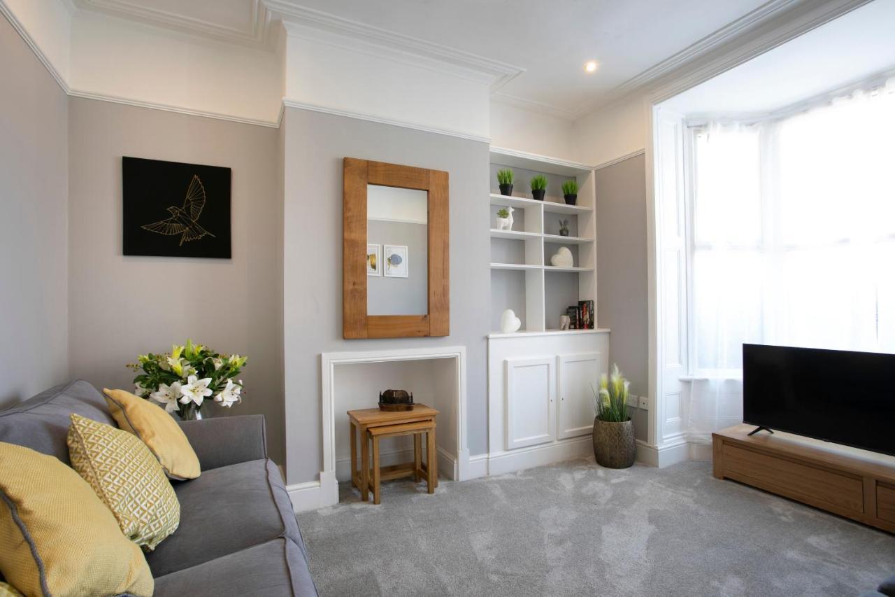 Spring Villa Leicester Luaran gambar